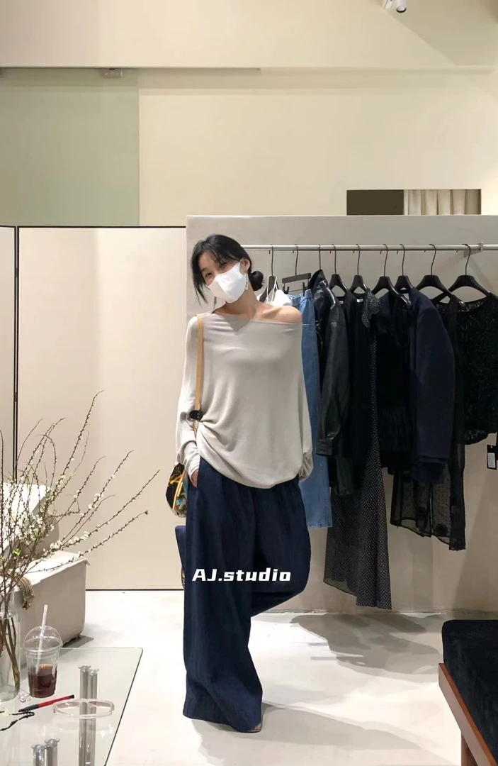 AJ 福（1aj8171#）有弹力！长款的一字肩软乎乎T恤 4-25