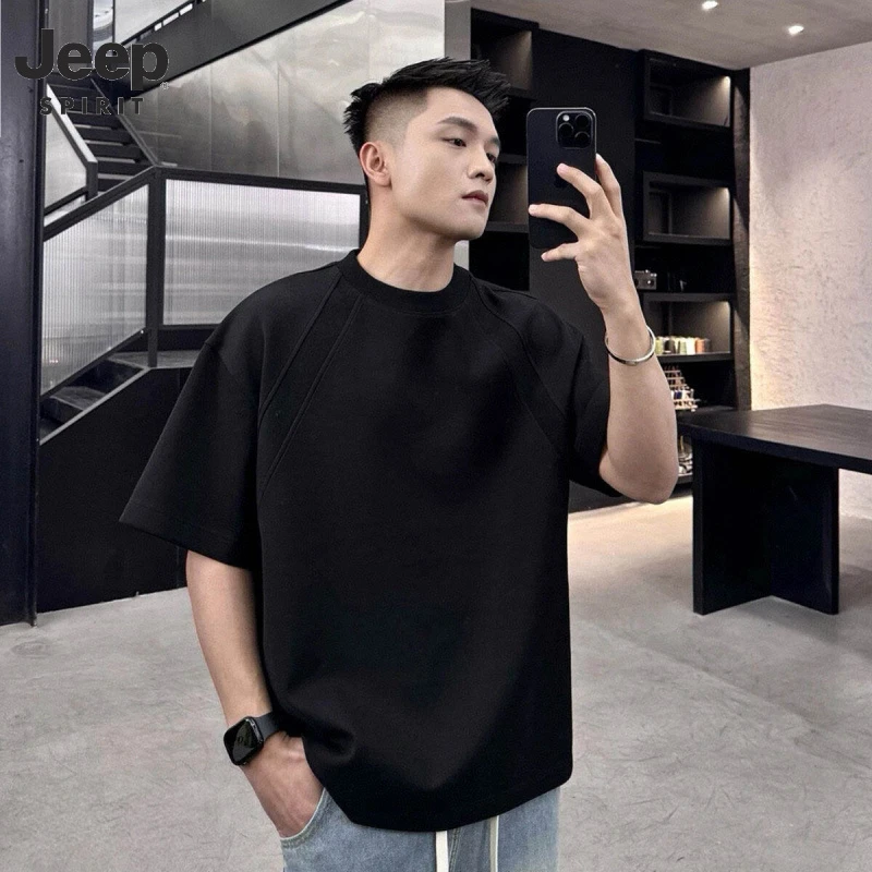 JEEPSPIRIT高品质男透气面料宽松版型短袖拼接潮流夏日street风格