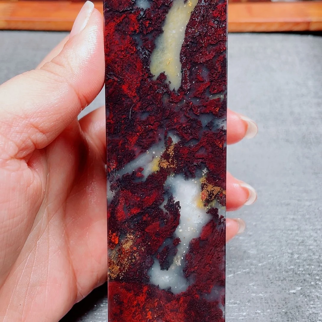 【闪购商品】玉桂林鸡血玉印章素章
