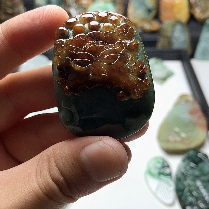 颈饰未镶嵌翡翠翡翠a货