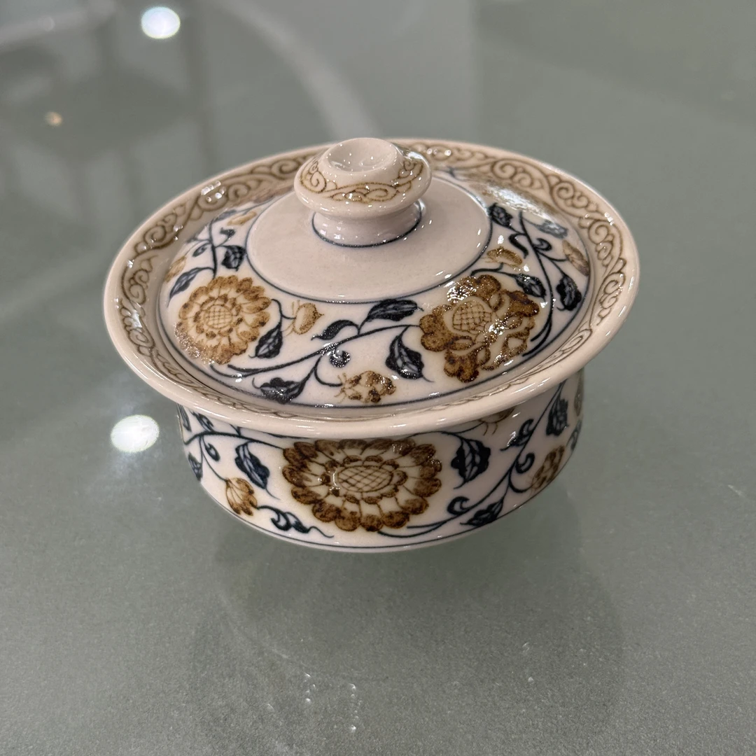 立勤 青花釉里金四季花盖碗 LQT002