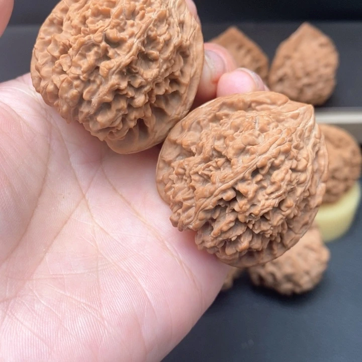 文玩核桃吊坠满天星