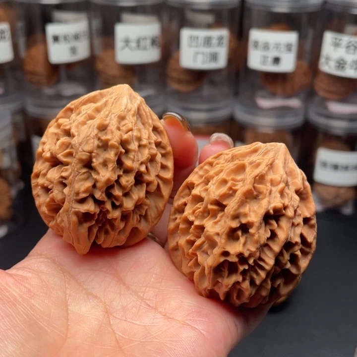 文玩核桃吊坠招财鼠44