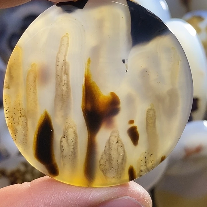 未镶嵌颈饰玛瑙/玉髓