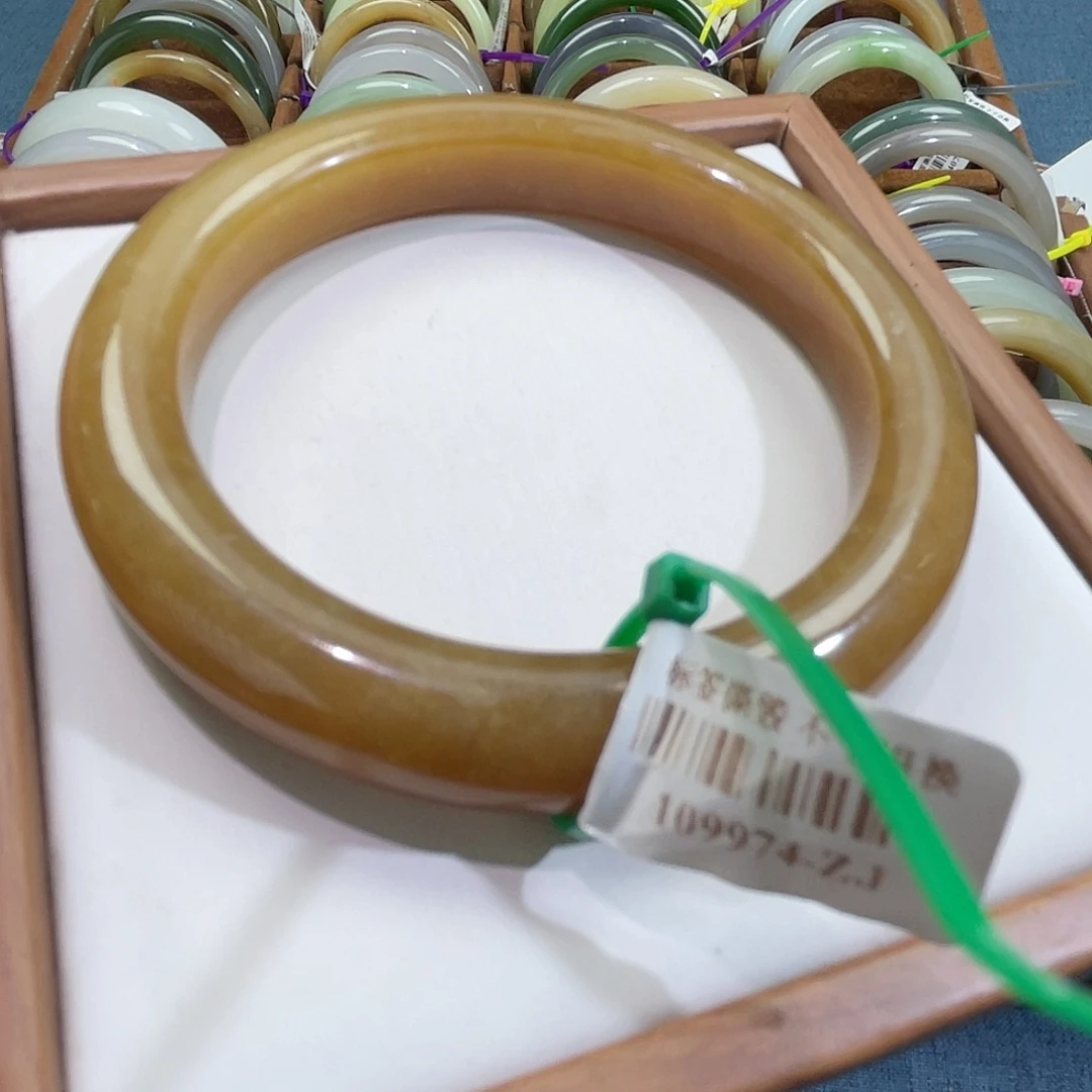 和田玉未镶嵌手镯5859 36