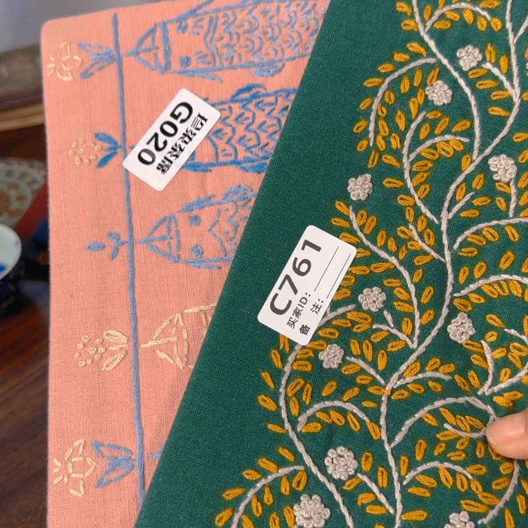 刺绣m****1761.020刺绣图案设计非常精致