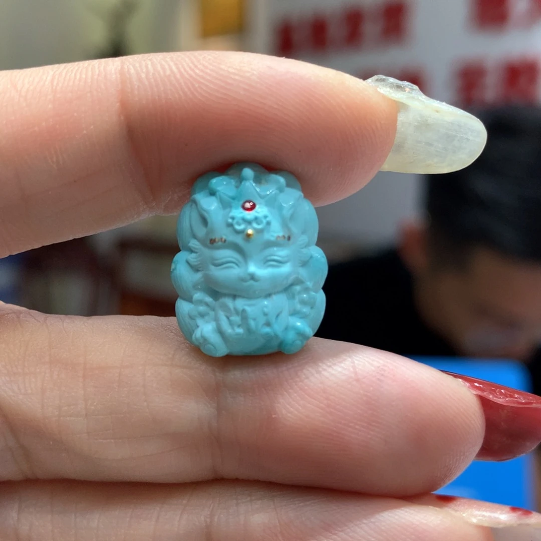 绿松石配饰未镶嵌