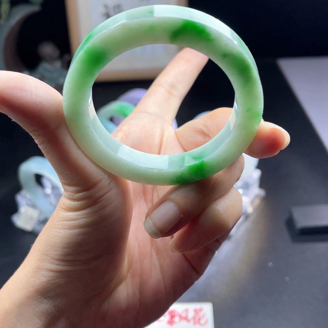 定制翡翠未镶嵌天然翡翠A货手镯