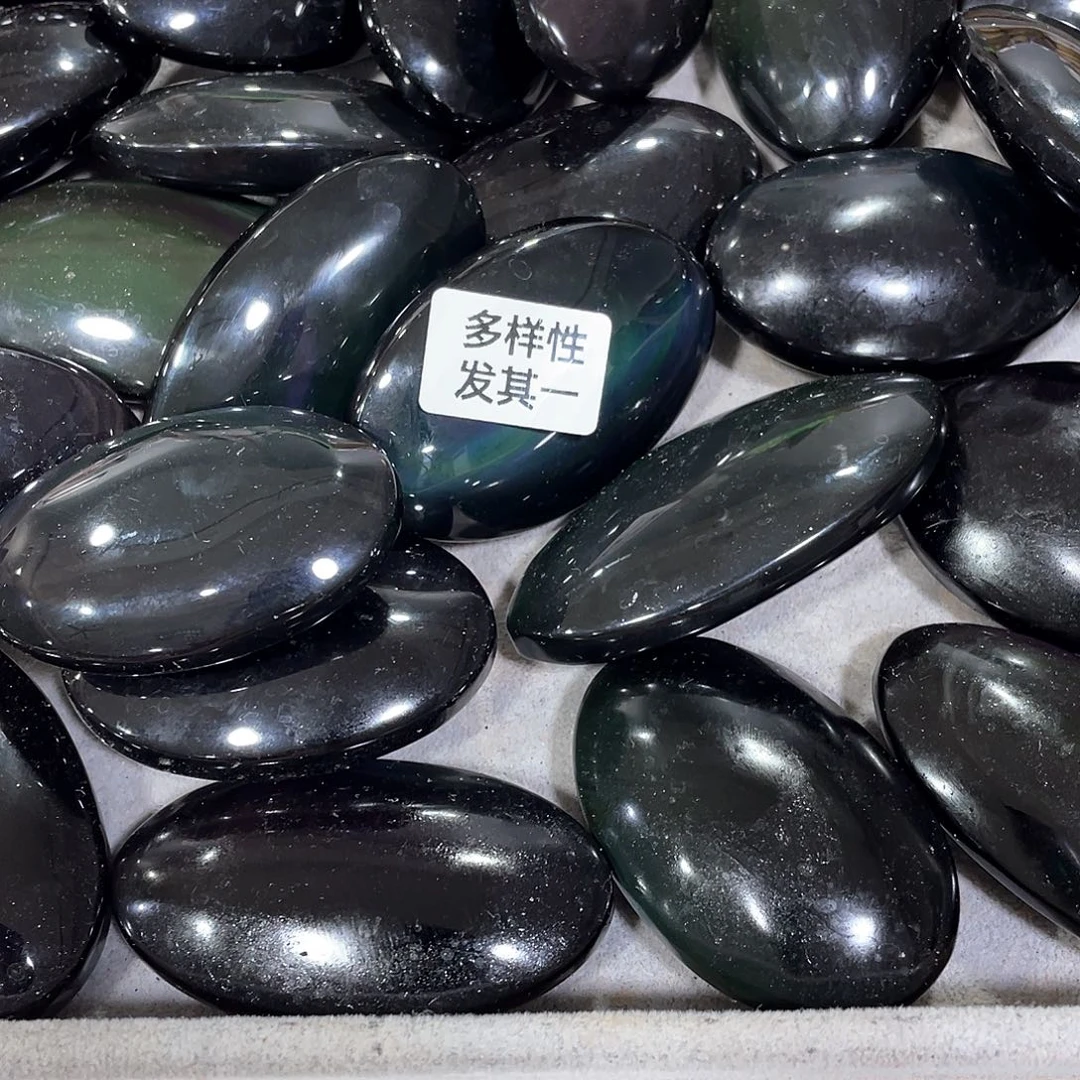 水晶摆件……未镶嵌