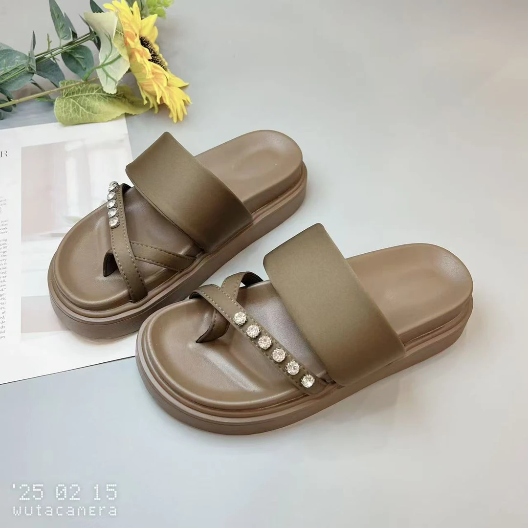 813301  夏季新款时尚百搭休闲外穿气质低跟露趾拖鞋