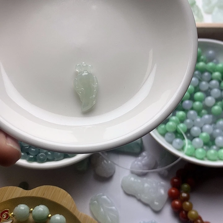 翡翠散珠天然翡翠