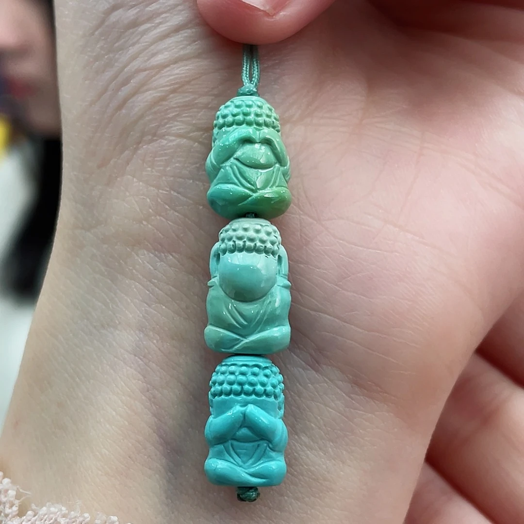 绿松石颈饰未镶嵌