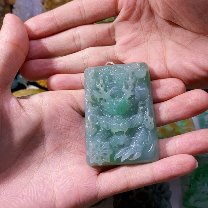 未镶嵌定制翡翠K****G翡翠