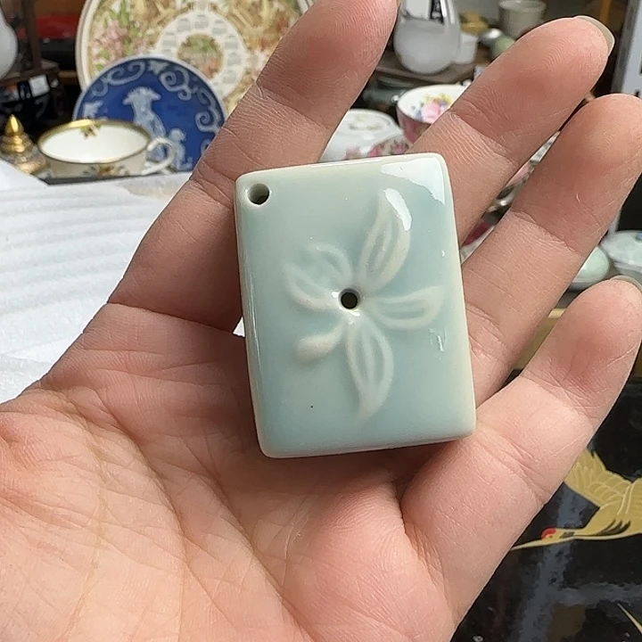 呦***鸣瓷片啊啊啊啊啊啊啊啊啊啊