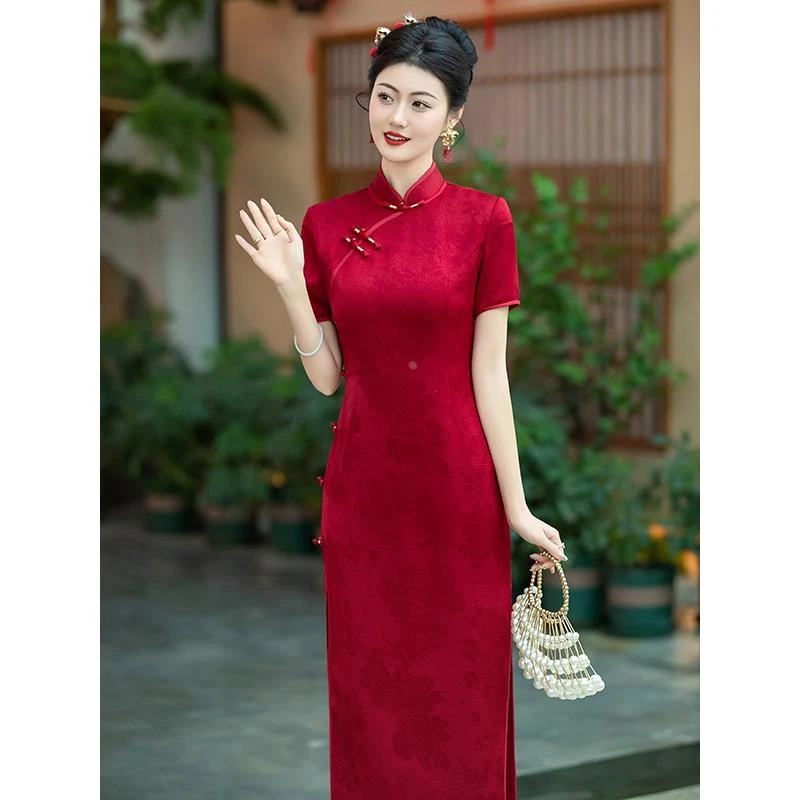 喜婆婆旗袍婚宴装2025年新款春妈妈结婚喜宴喜服新式红色修身礼服