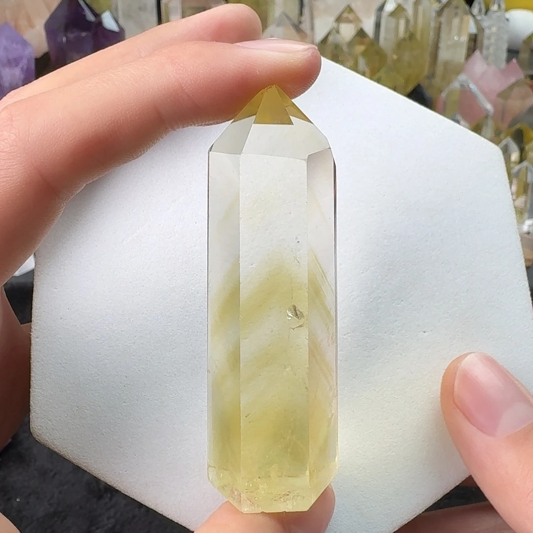 未镶嵌水晶珠宝半成品黄水晶