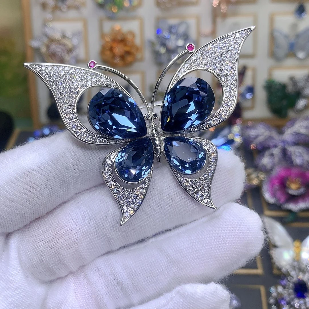 仿水晶铜胸针胸花