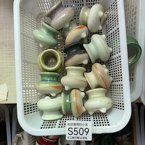 紫砂花盆509微瑕品口径3厘米左右