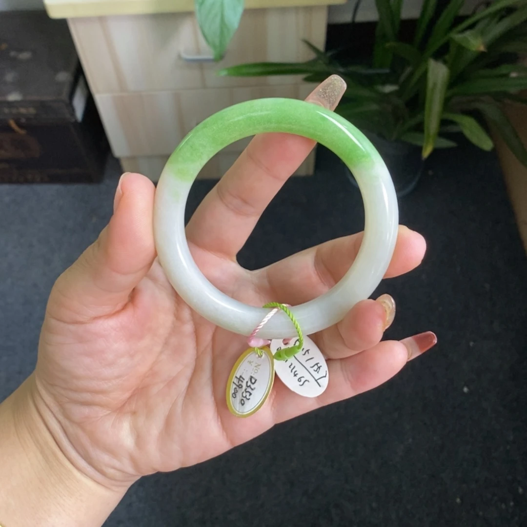 【闪购商品】和田玉手镯未镶嵌翠白手镯