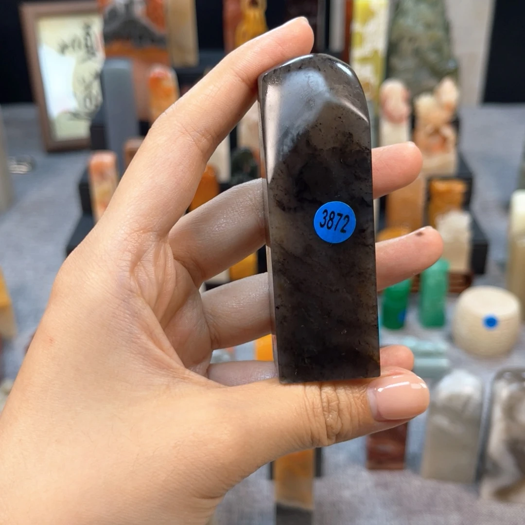 簧***城寿山石印石3872。