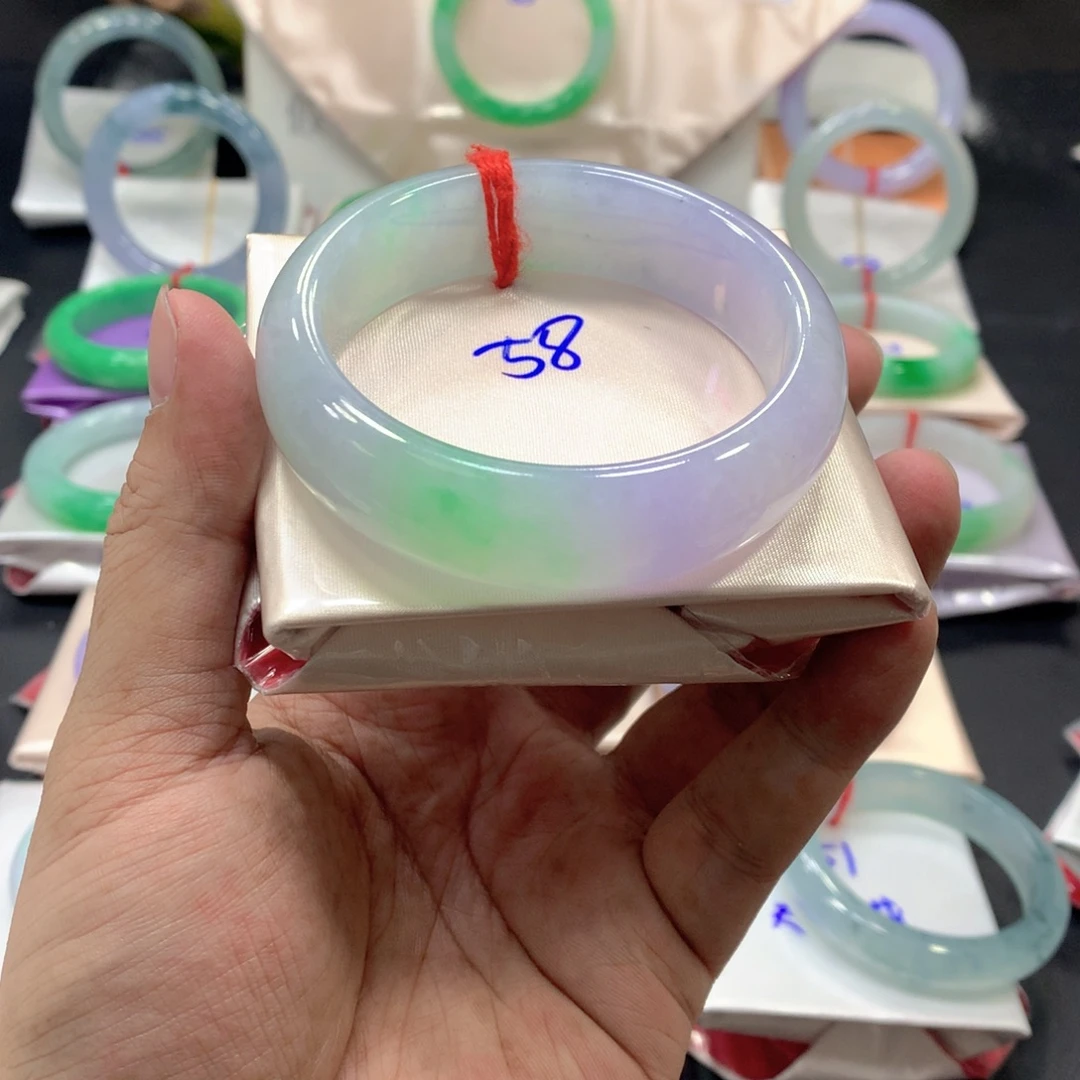 翡翠未镶嵌手镯翡翠