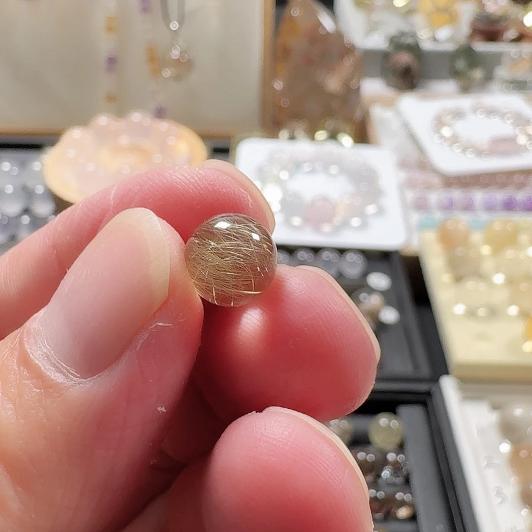 赵***子未镶嵌吊坠(不含链)水晶