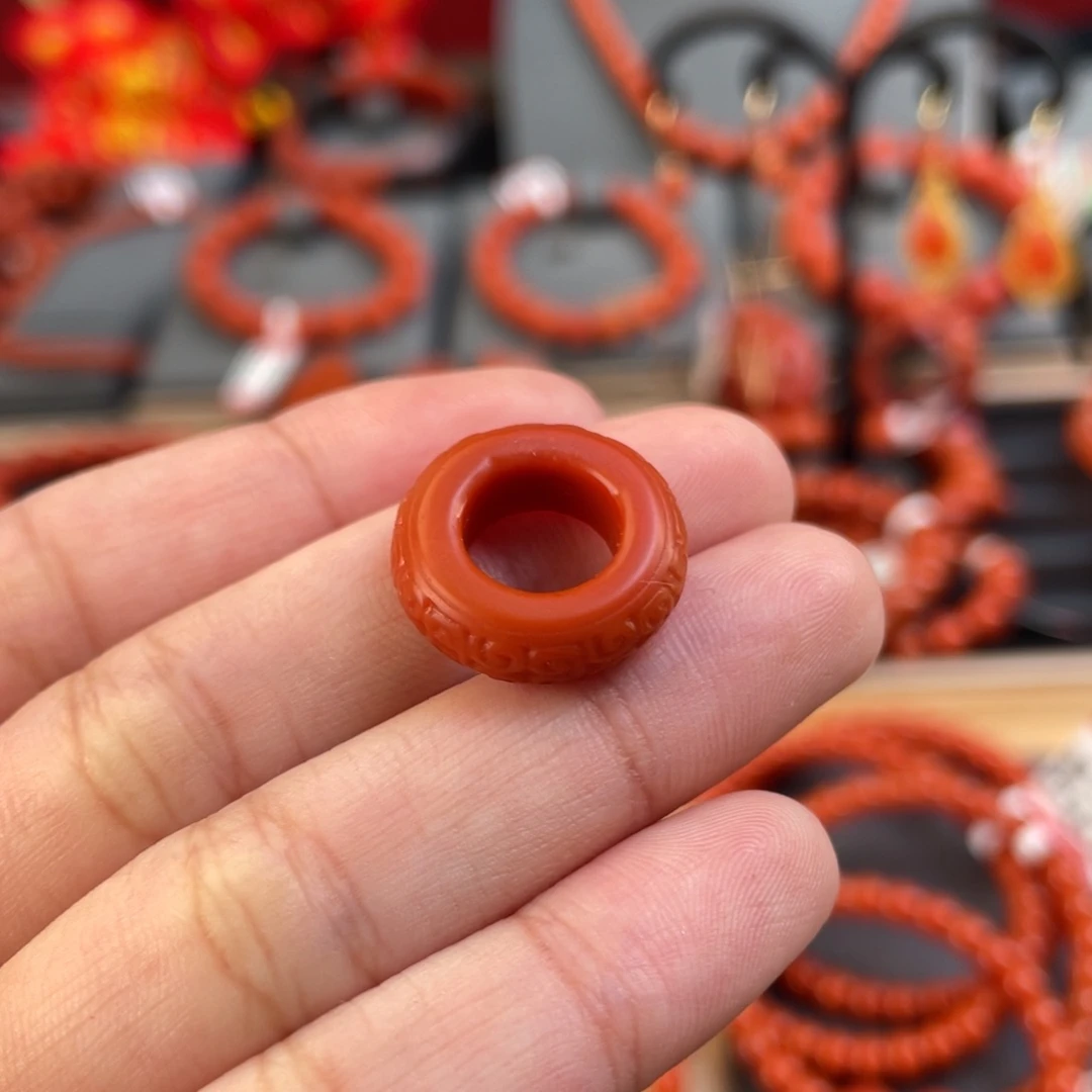 南红玛瑙跑环未镶嵌