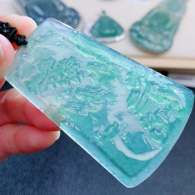 【闪购商品】翡翠颈饰未镶嵌翡翠