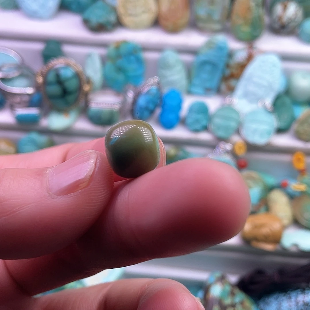 绿松石颈饰未镶嵌s***y