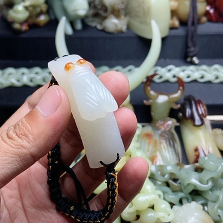 【闪购商品】和田玉颈饰未镶嵌富****家