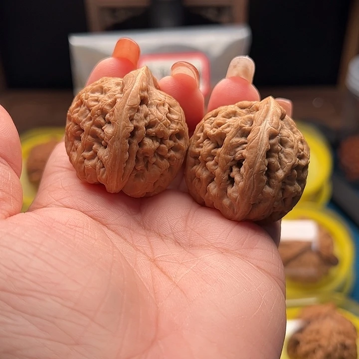 吊坠文玩核桃红锦鲤 全品