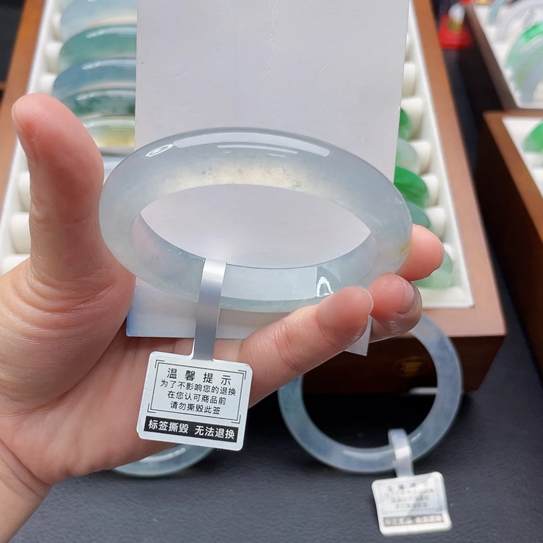 翡翠未镶嵌手镯53贵妃蓝冰