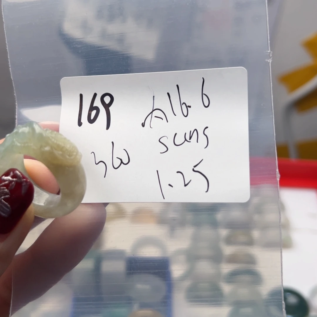 定制翡翠戒未镶嵌S**s戒