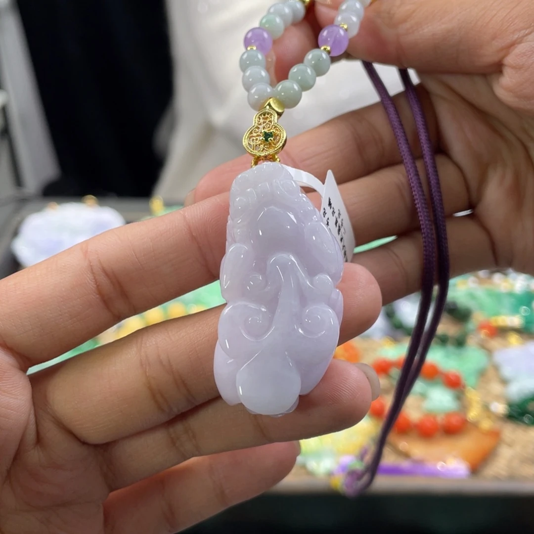 翡翠颈饰未镶嵌代编织