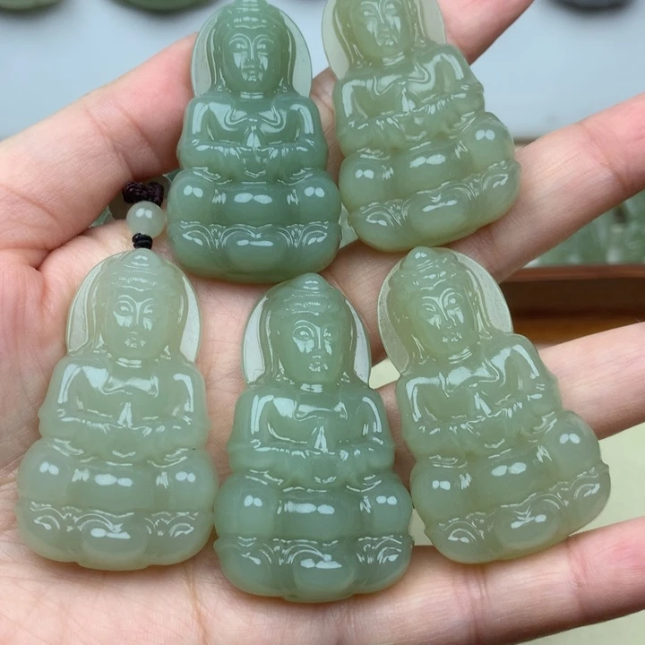惟***修和田玉未镶嵌颈饰