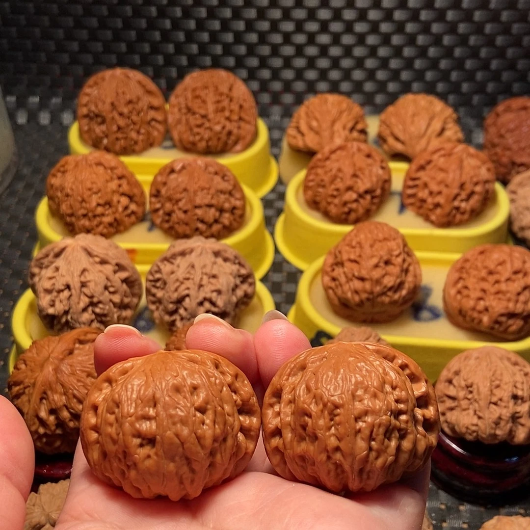 文玩核桃吊坠铁锤2