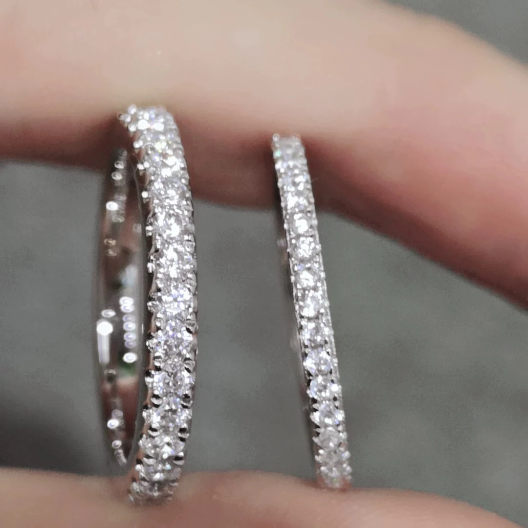 925银莫桑石银制品 （满钻  直排） 百搭时尚精致镶嵌简约镶钻气质