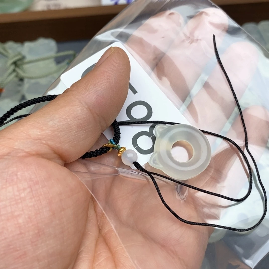 岫玉假一赔十默认微瑕不退不换未镶嵌