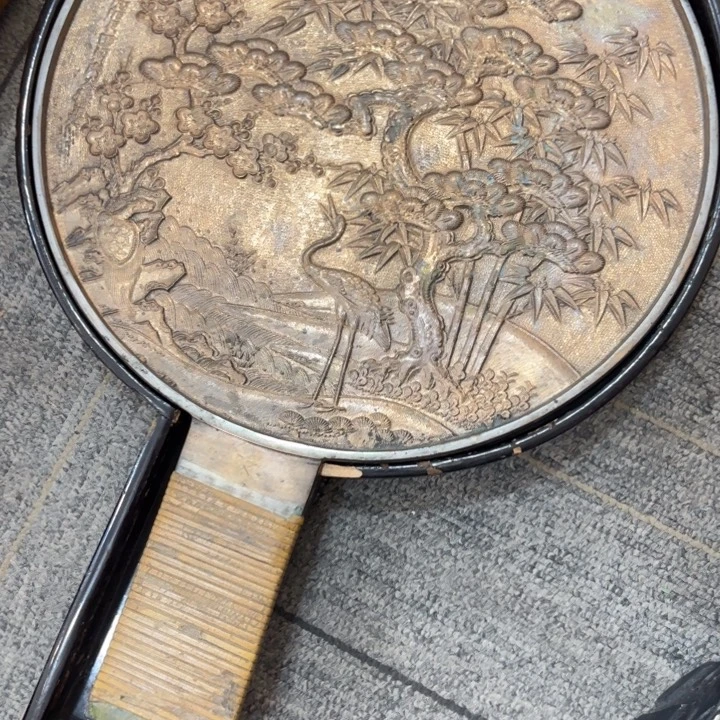 自***人非常美丽漂亮的物品