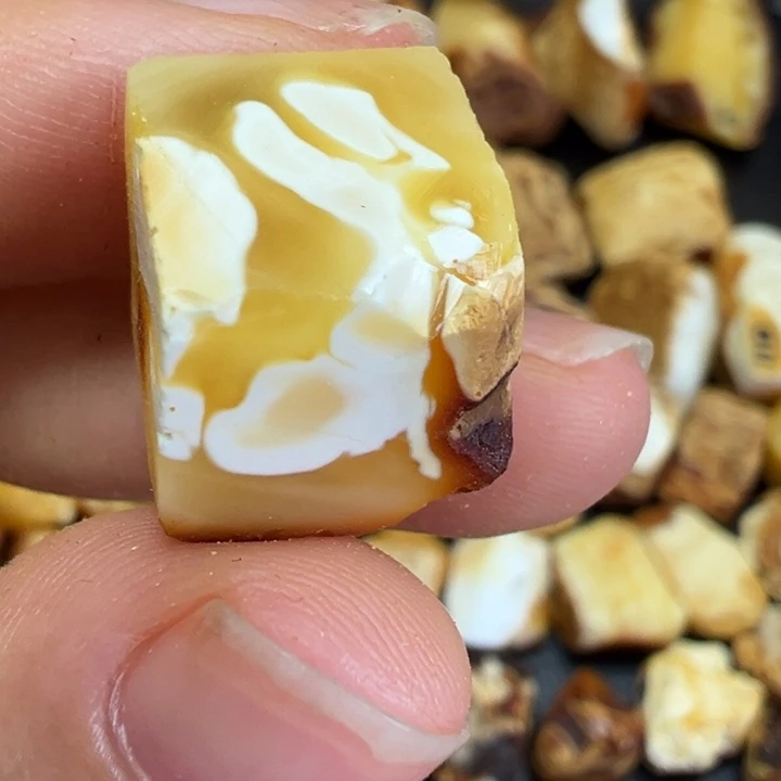 未镶嵌定制琥珀蜜蜡