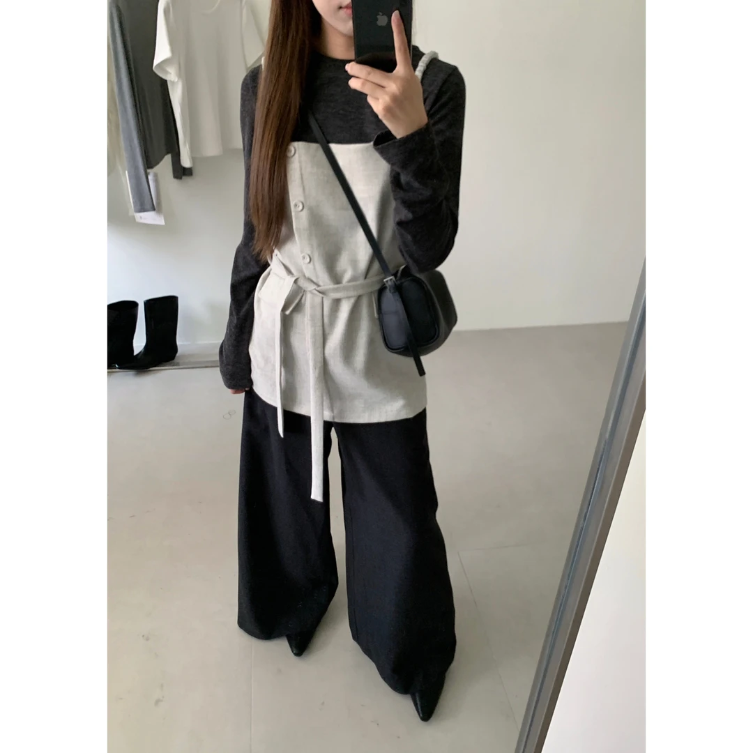 THIRTEEN 拾叁-韩系别致款打底衫+马甲两件套套装(配腰带)X131