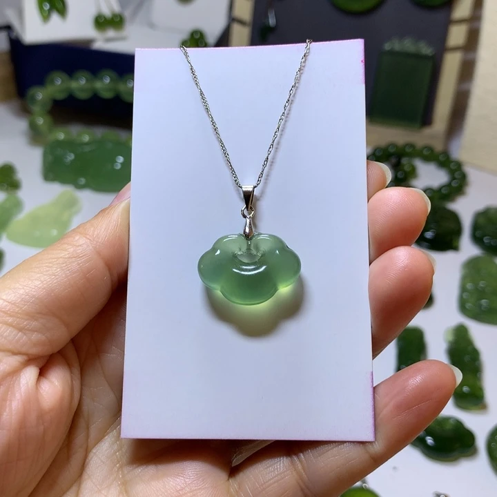 岫玉银S925镶嵌颈饰吊坠