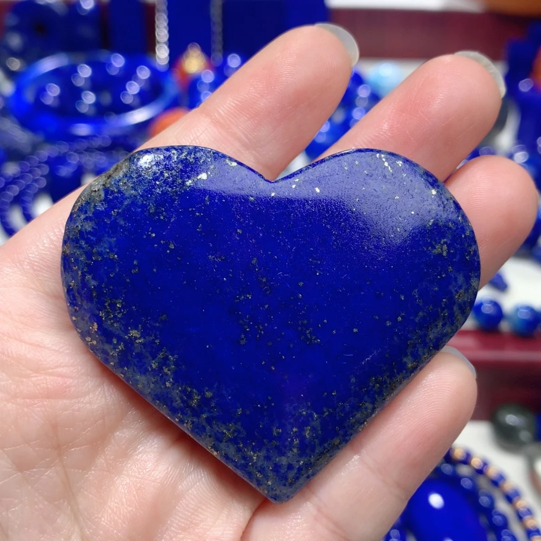 青金石未镶嵌原石挂件