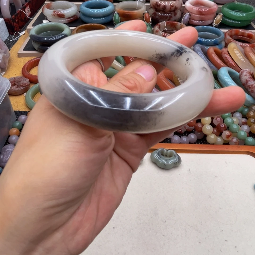 石英质玉未镶嵌圈口60