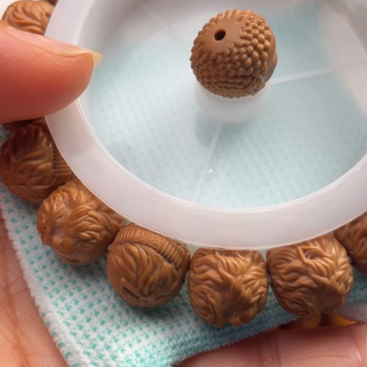 猴头核桃手串我***蹭悟空