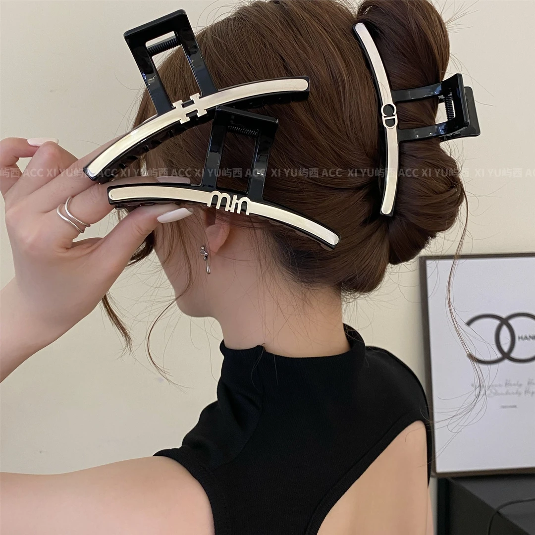简约韩风高级感钛钢百搭字母网红冷淡风大抓夹气质盘发后脑勺发饰