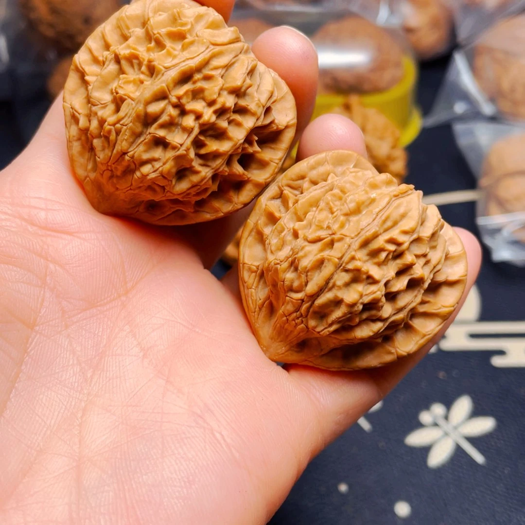 吊坠文玩核桃野生荷花