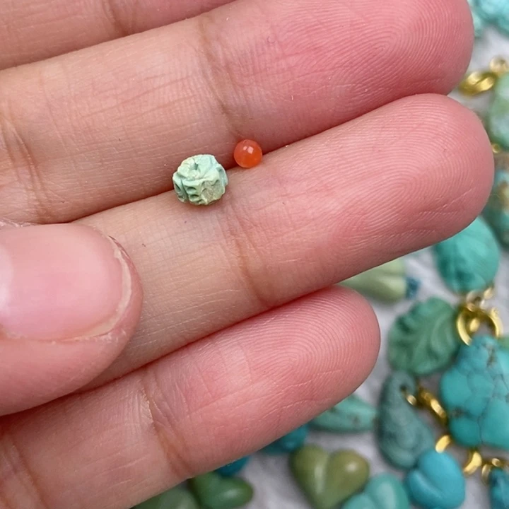 南红玛瑙未镶嵌珠宝奇石