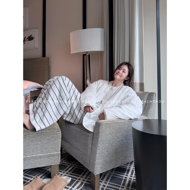 『PEACHZHOU』毛巾超软绒撞色横条纹垂感宽松直筒松紧腰休闲阔腿裤