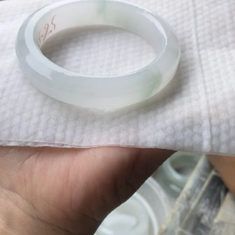 *****石英质玉（金丝玉）未镶嵌手镯加工定制